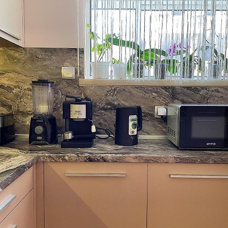 Spacious And Bright Maisonette Varna Center ภายนอก รูปภาพ