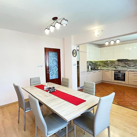Spacious And Bright Maisonette Varna Center ภายนอก รูปภาพ