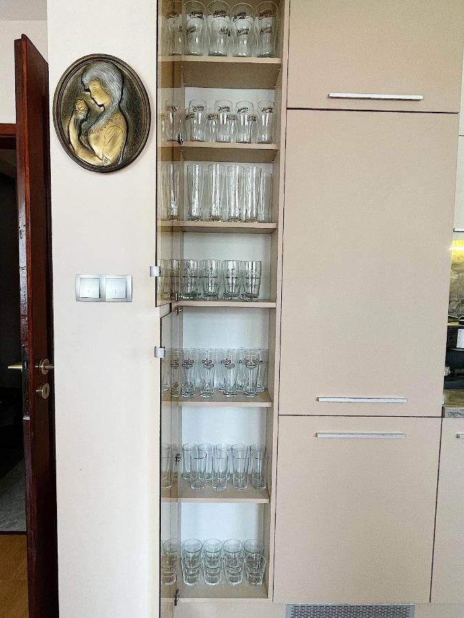 Spacious And Bright Maisonette Varna Center ภายนอก รูปภาพ
