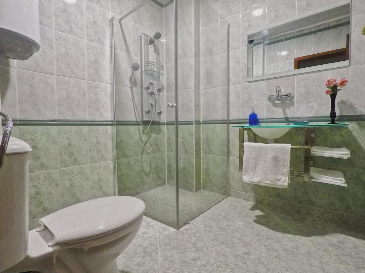 Spacious And Bright Maisonette Varna Center ภายนอก รูปภาพ